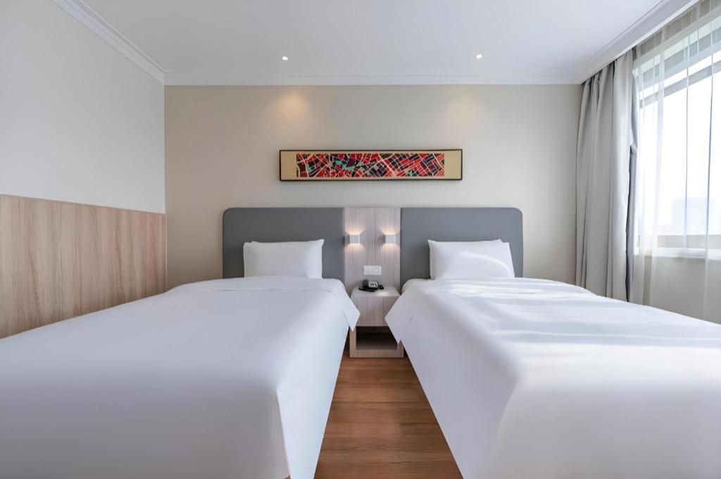 Hanting Hotel Shanghai Caohejing Yishan Road Exterior photo