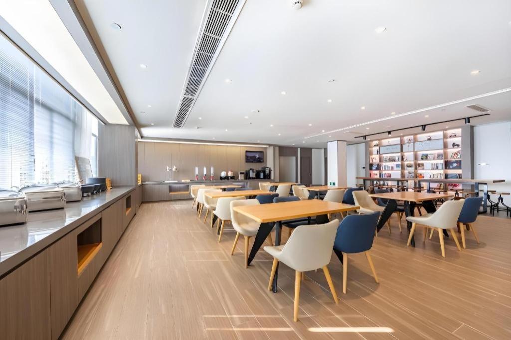 Hanting Hotel Shanghai Caohejing Yishan Road Exterior photo