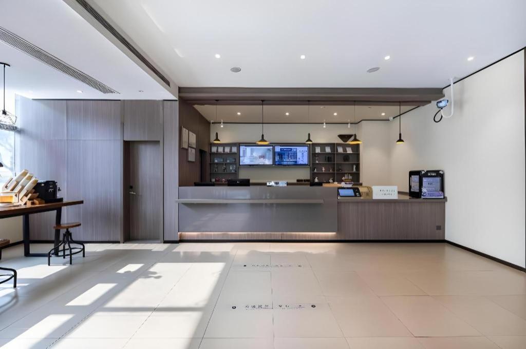 Hanting Hotel Shanghai Caohejing Yishan Road Exterior photo