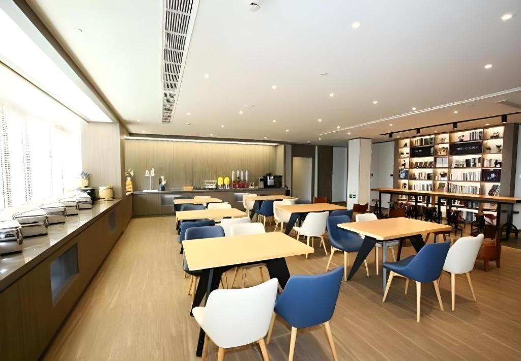 Hanting Hotel Shanghai Caohejing Yishan Road Exterior photo
